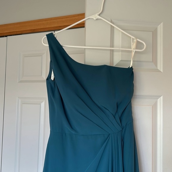 Dear Cleo Bridesmaid Dress NEVER WORN - Picture 2 of 4
